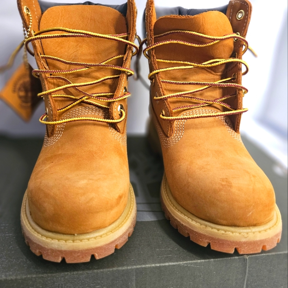 Cinnamon Timberland Boots. Size 6.5